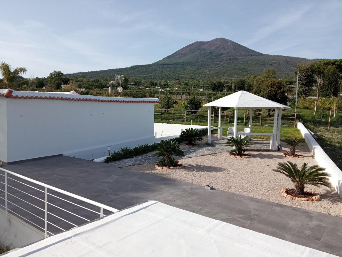 לינה וארוחת בוקר טרקאזה Vesuvio Casa De Charme מראה חיצוני תמונה